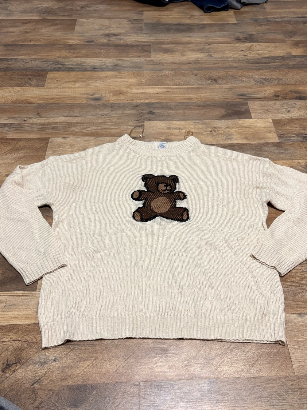 Rue21 Teddy Bear Sweater Women’s Large Cream Beige Knit Pullover Y2K Cute